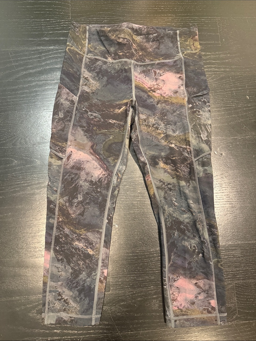 Lululemon RARE - Marble-Print Active Leggings - Pink & Gray